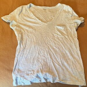 Madewell V-Neck Tshirt
